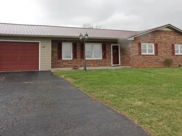 1397 Hebron Rd, Galax, VA 24333
