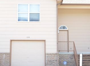 1114 Country Club Ln, Junction City, KS 66441