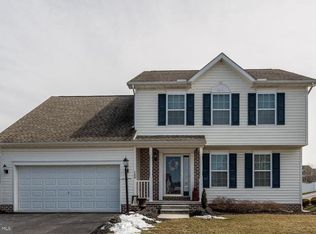 1270 Knoll Dr, York, PA 17408