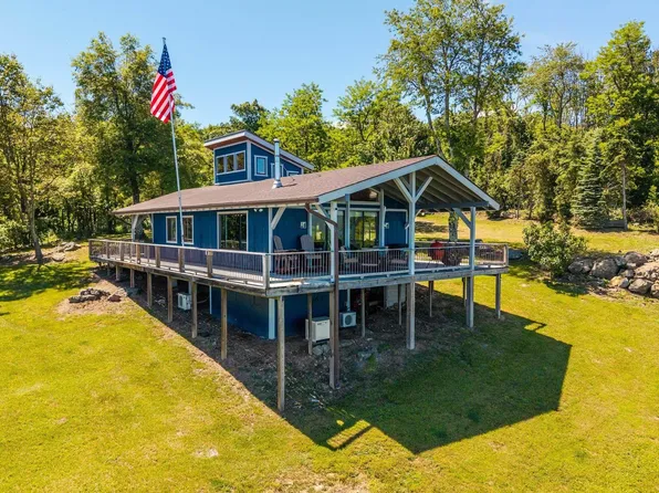 1472 Flattop Mountain Rd, Free Union, VA 22940