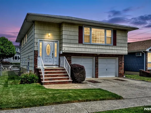 23 Harrison Ave, Saddle Brook, NJ 07663