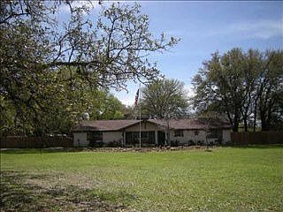 1st image of 1508 Walsh Dr