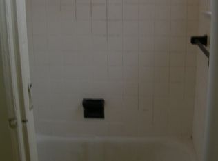 210 Montrose Ave APT 2R, Brooklyn, NY 11206