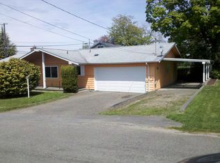 1912 Perry Ave, Bremerton, WA 98310