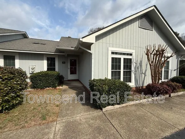 2752 Helaman Ct APT 3, Fayetteville, NC 28303