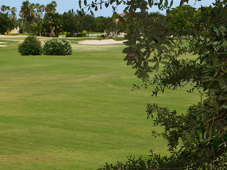 golf course