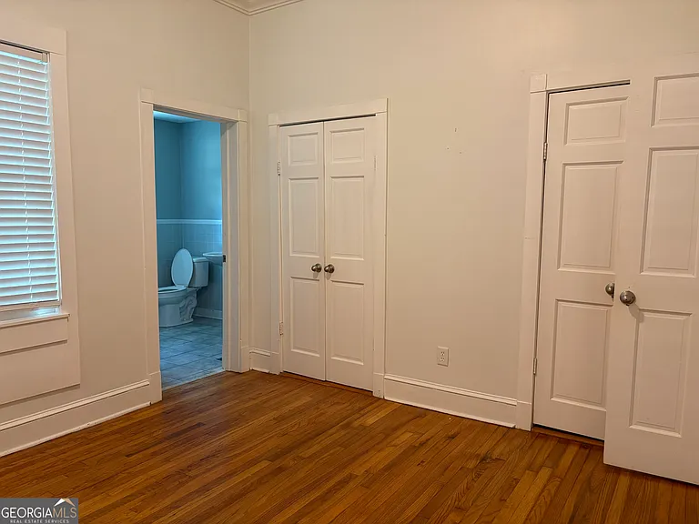 504 N Maple St — Photo 9