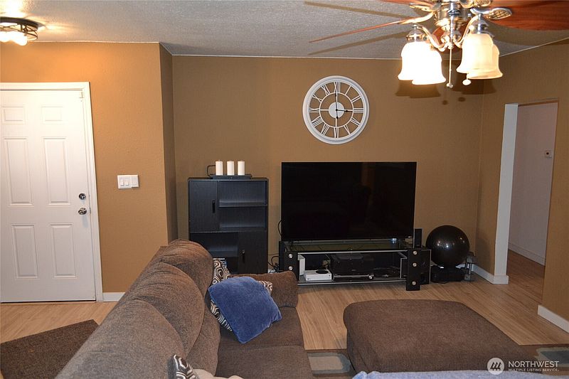 4th image of 5614 S L Street