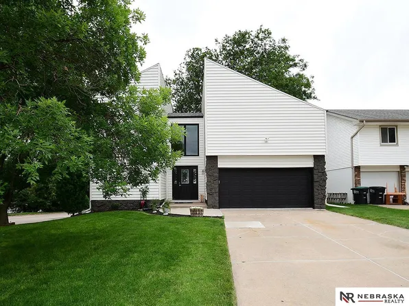 2106 N 113th St, Omaha, NE 68164