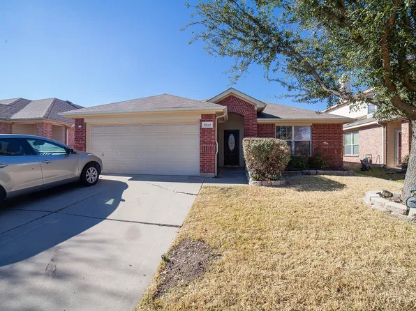 3041 Meadowbrook Dr, Grand Prairie, TX 75052
