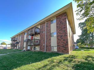 1055 W Walnut St #12, Springfield, MO 65806