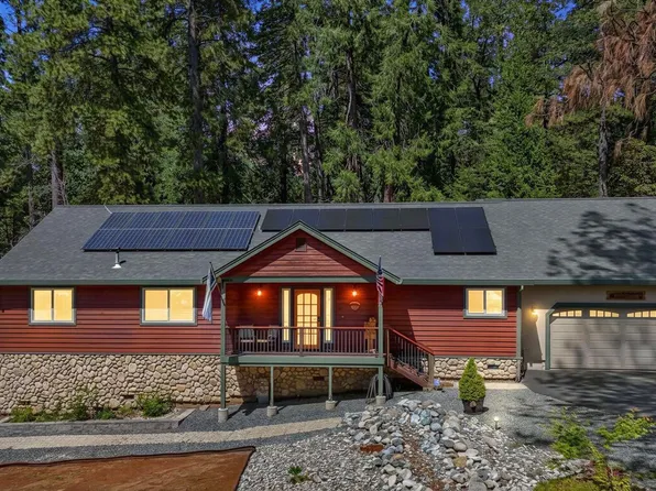 20155 Redwood Dr, Foresthill, CA 95631