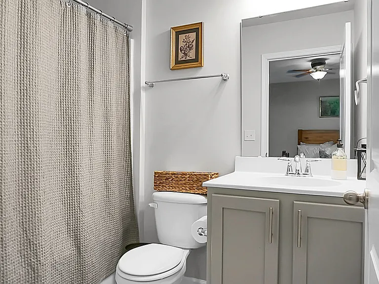 642 Woolum Dr — Photo 46