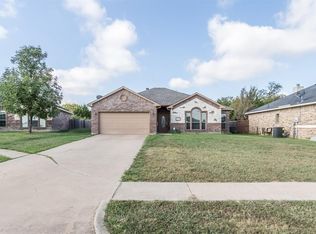 1611 Makayla Ln, Seagoville, TX 75159