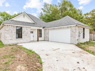 128 Rabbit Ln, Sunset, LA 70584