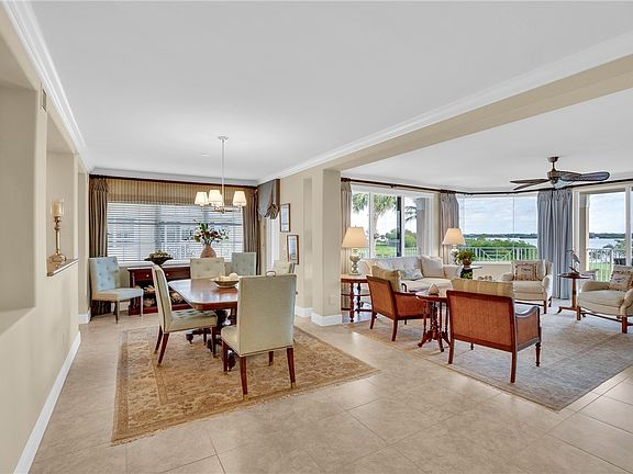 5th image of 4866 S Harbor Dr APT 201
