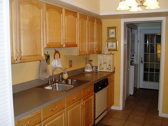 Bright refreshing updated kitchen!