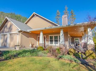 930 Savage Cres, Grants Pass, OR 97527