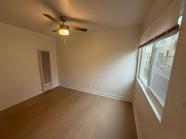 170 S Laurel St #6, Ventura, CA 93001
