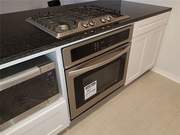 4th image of 5601 Woodrow Ave APT 113