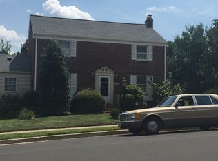 4606 19th Rd N, Arlington, VA 22207