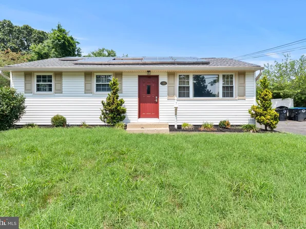 727 Bentley Rd, Lindenwold, NJ 08021