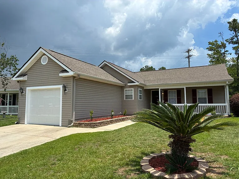 9565 Sullivan Dr — Photo 2