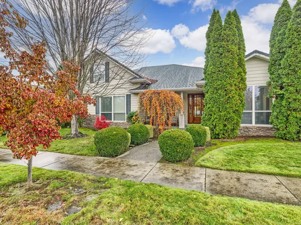 1028 Buck Point St, Central Pt, OR 97502