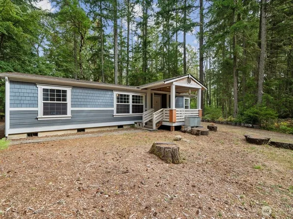10517 Matthews Way, Anderson Island, WA 98303