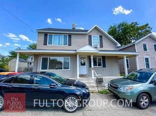 126 Diamond Pl SE, Grand Rapids, MI 49506