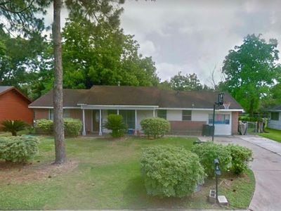 605 Holly St, Angleton, TX, 77515