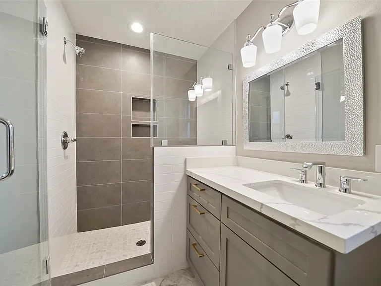 12866 Westmere Dr — Photo 8