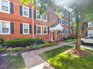 3047 S Columbus St APT B2, Arlington, VA 22206