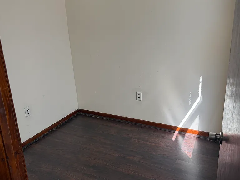 55 Halsey St #2 — Photo 9