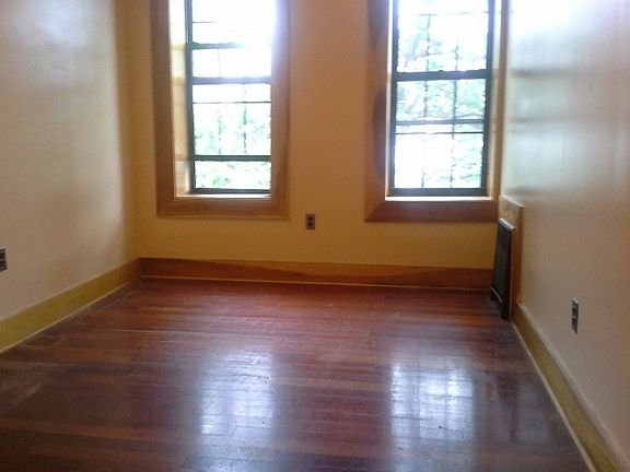2nd image of 140 Lexington Ave #14A