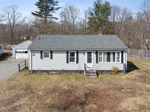 30 Pleasant Street, Lisbon, ME 04252
