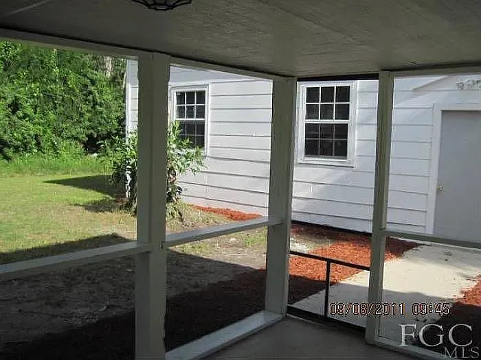 22170 Tropicana Ave — Photo 2