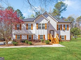 275 Cedars Glen Cir, Villa Rica, GA 30180