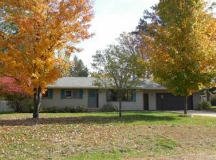 1980 Green Tree Dr, Plover, WI 54467