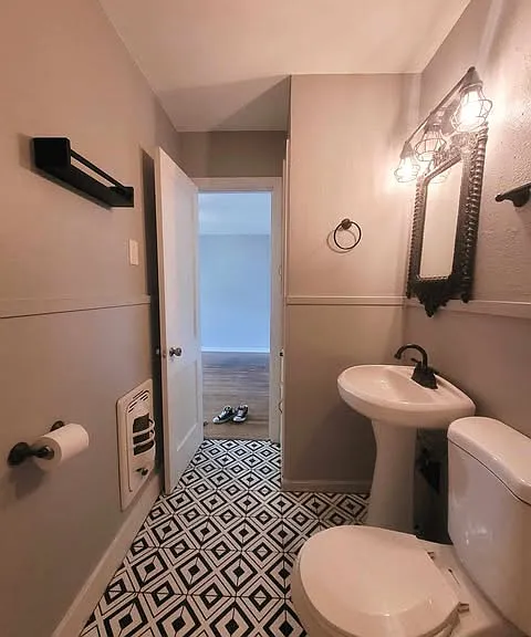 1907 Sidney St — Photo 17