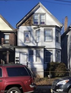 556 Walnut St, Elizabeth, NJ, 07201