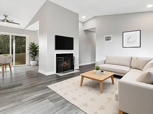 3519 Van Dyke Ave #4 Photo 1