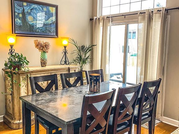 5th image of 719 Kingsbridge Dr #719