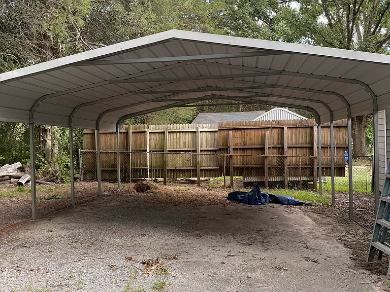 114 Stedman Rd — Photo 3