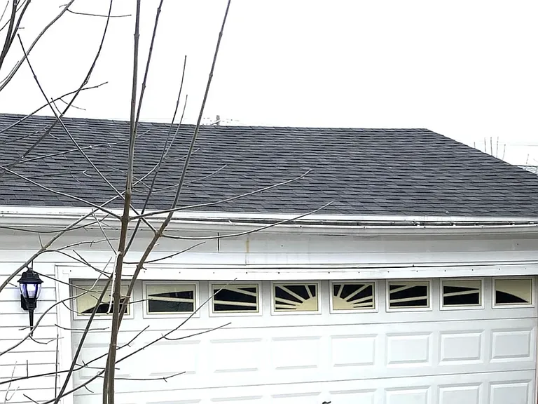 258 Miller St #B — Photo 14