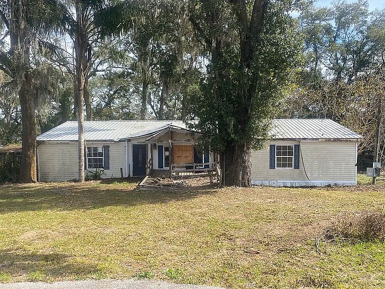 1st image of 15932 14th St