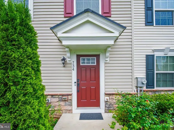 734 Rosemary Way, Newark, DE 19713