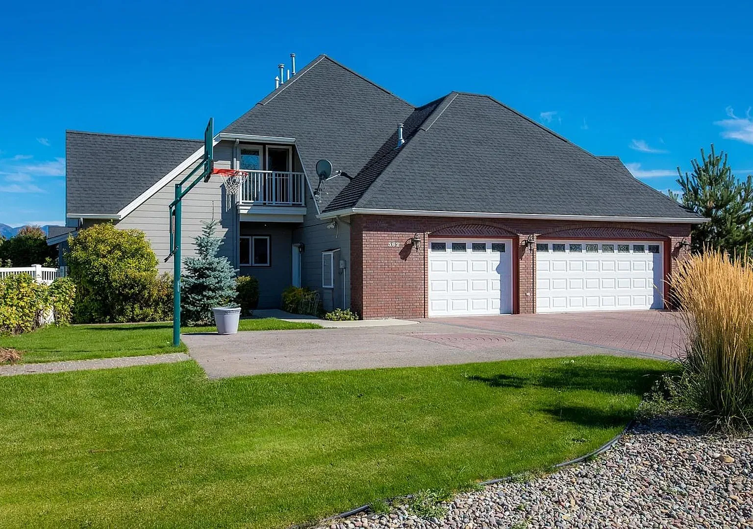 Room to Gather, Space to Grow - Spacious 5-Bedroom Kalispell — Photo 3