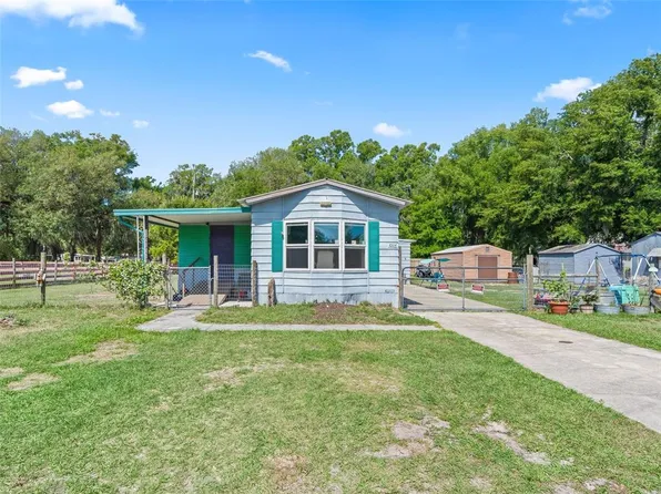 10114 SE 24th St, Webster, FL 33597