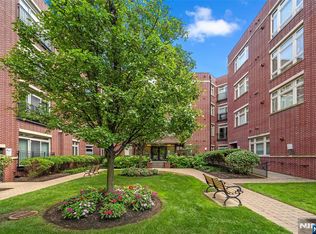 3310 Riverview Avenue #310, Englewood, NJ 07631